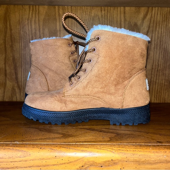 SQL Lace-Up Boots - Picture 4 of 6